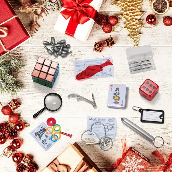 Fun 12pcs No Snap Red And Green Snowflake Christmas Crackers 3 Fun 12pcs No Snap Red And Green Snowflake Christmas Crackers