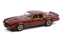 1978 Chevy Camaro Z/28 Hardtop, Carmine Red Metallic - Greenlight 13604 - 1/18 Scale Diecast Car