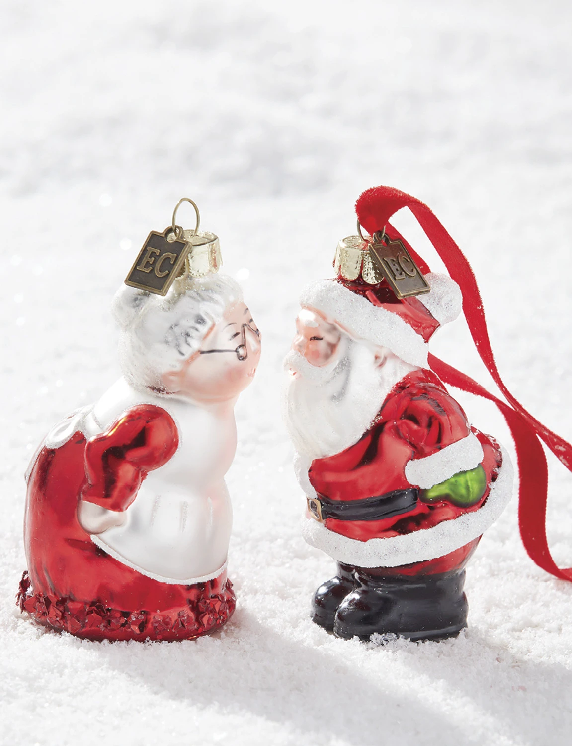 Raz 3.5" Eric Cornina Mr. And Mrs. Claus Glass Christmas Ornament 4153127 3 Raz 3.5" Eric Cornina Mr. And Mrs. Claus Glass Christmas Ornament 4153127
