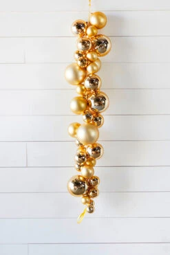 36" Gold Matte/Shiny Ball Drop