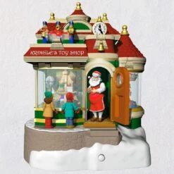 2019 Kringle's Toy Shop *Light Sound & Motion*