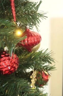 Pre-Lit Pop Up Christmas Tree (6ft To 7ft) -Hallmark Sales Store pop up close up